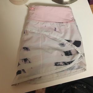 Lululemon speed short size 6